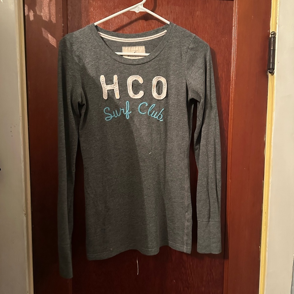 Hollister long sleeve shirt size small